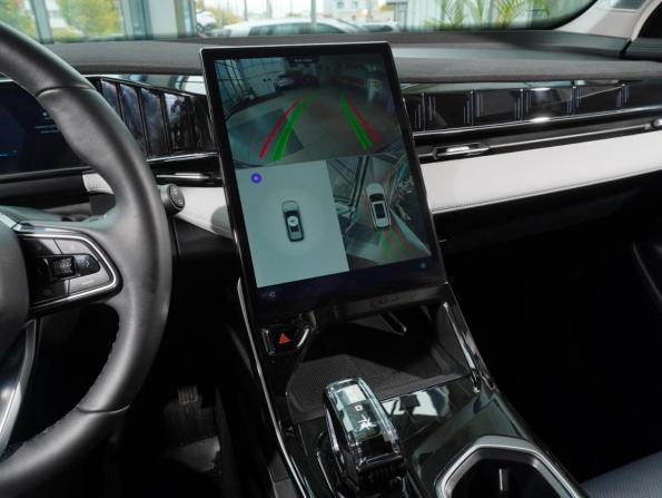 Geely Atlas II с пробегом 2024 года, цена 3 248 000 рублей, 32194 км, внедорожник, Автокод Объявления