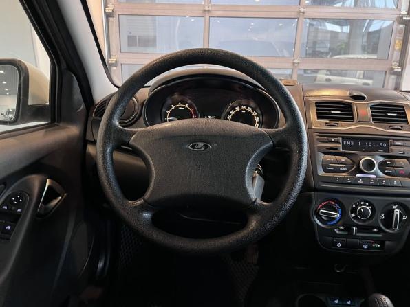 Lada (ВАЗ) Granta I Рестайлинг с пробегом 2023 года, цена 850 000 рублей, 71887 км, лифтбек, Автокод Объявления