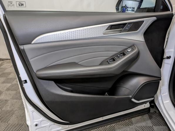 Haval F7 I Рестайлинг с пробегом 2023 года, цена 2 050 000 рублей, 49341 км, внедорожник, Автокод Объявления