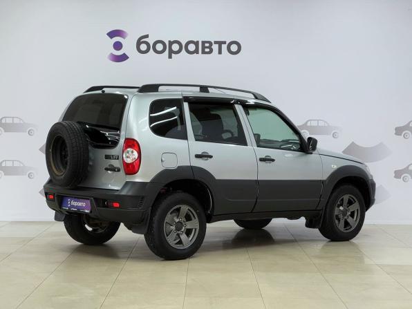 Chevrolet Niva I Рестайлинг с пробегом 2019 года, цена 779 000 рублей, 135486 км, внедорожник, Автокод Объявления