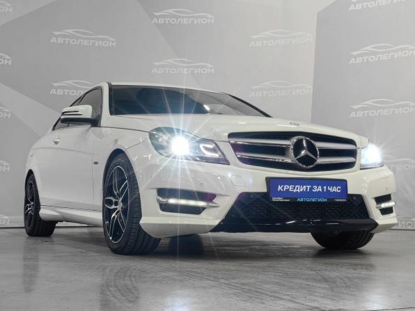 Mercedes-Benz C-Класс III (W204) Рестайлинг с пробегом 2011 года, цена 1 605 000 рублей, 220000 км, купе, Автокод Объявления