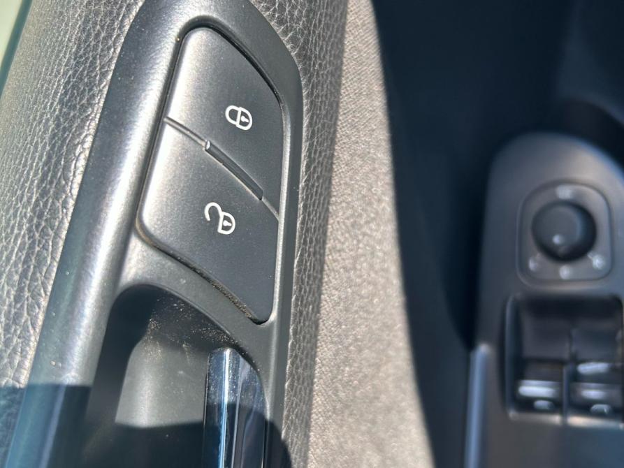 Volkswagen Passat B6 Оренбург  - изображение 9