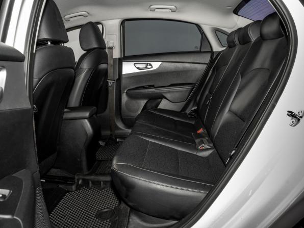 Kia K3 II Рестайлинг с пробегом 2024 года, цена 2 100 000 рублей, 22120 км, седан, Автокод Объявления