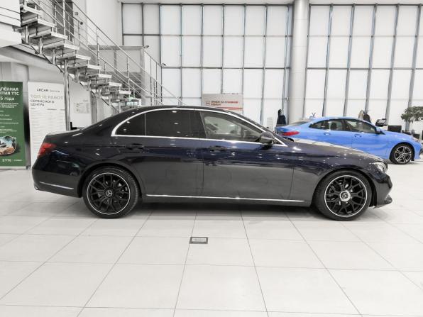 Mercedes-Benz E-Класс V (W213 S213 C238) с пробегом 2019 года, цена 2 850 000 рублей, 93050 км, седан, Автокод Объявления