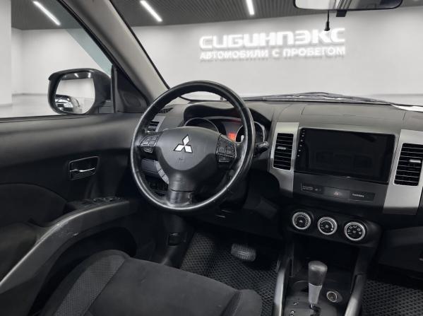 Mitsubishi Outlander II с пробегом 2008 года, цена 1 050 000 рублей, 297000 км, внедорожник, Автокод Объявления