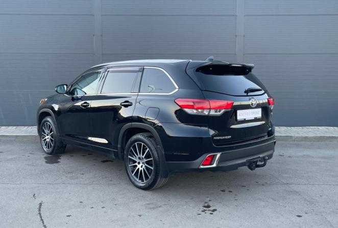 Toyota Highlander III (XU50) Рестайлинг с пробегом 2019 года, цена 3 705 000 рублей, 200583 км, внедорожник, Автокод Объявления