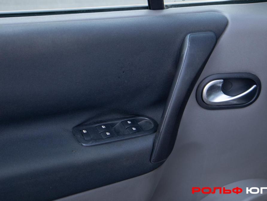 Renault Scenic II Рестайлинг Москва  - изображение 15