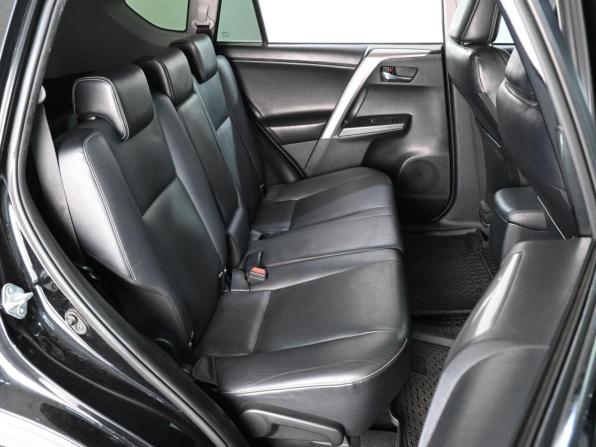 Toyota RAV4 IV (XA40) Рестайлинг с пробегом 2017 года, цена 2 400 000 рублей, 204860 км, внедорожник, Автокод Объявления