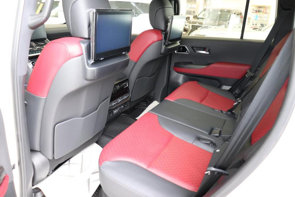 Toyota Land Cruiser 300 Series Иркутск  - изображение 11