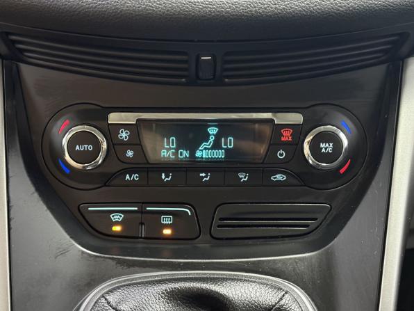 Ford Kuga II с пробегом 2013 года, цена 1 365 000 рублей, 97047 км, внедорожник, Автокод Объявления