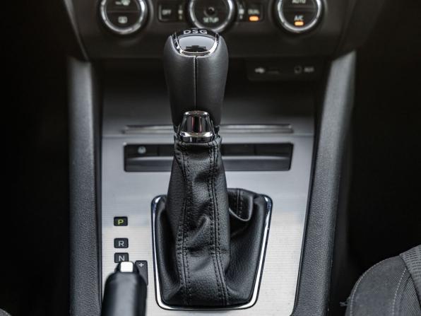 Skoda Octavia III (A7) с пробегом 2014 года, цена 1 048 000 рублей, 298092 км, лифтбек, Автокод Объявления