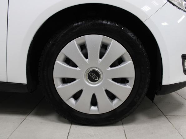 Ford Focus III Рестайлинг с пробегом 2015 года, цена 1 199 900 рублей, 92600 км, универсал, Автокод Объявления