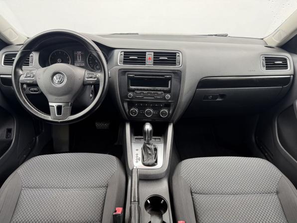 Volkswagen Jetta VI с пробегом 2013 года, цена 890 000 рублей, 211803 км, седан, Автокод Объявления