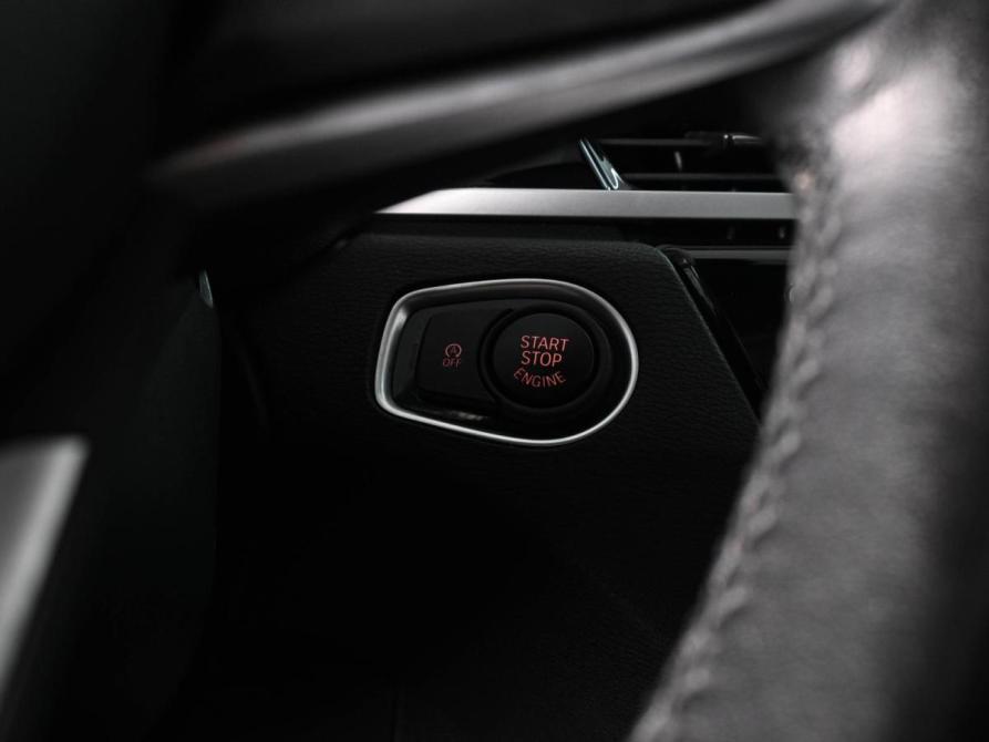 BMW X1 II (F48) Рестайлинг Ростов-на-Дону  - изображение 16