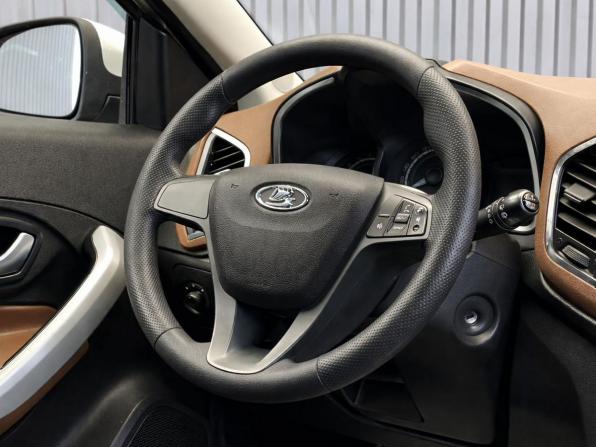 Lada (ВАЗ) XRAY I с пробегом 2017 года, цена 837 000 рублей, 131611 км, хэтчбек, Автокод Объявления