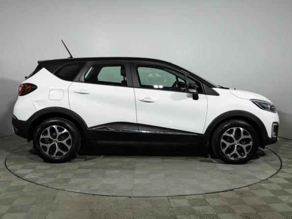 Renault Kaptur I Рестайлинг с пробегом 2021 года, цена 1 749 700 рублей, 52132 км, внедорожник, Автокод Объявления