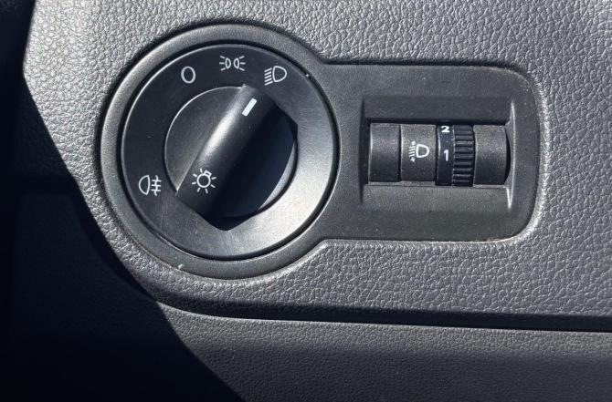 Volkswagen Polo V Рестайлинг с пробегом 2020 года, цена 1 139 000 рублей, 112650 км, седан, Автокод Объявления