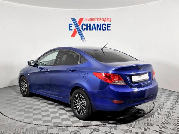 Hyundai Solaris I с пробегом 2013 года, цена 639 000 рублей, 260711 км, седан, Автокод Объявления