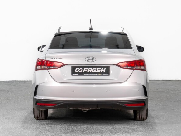 Hyundai Solaris II Рестайлинг с пробегом 2021 года, цена 1 599 000 рублей, 117290 км, седан, Автокод Объявления