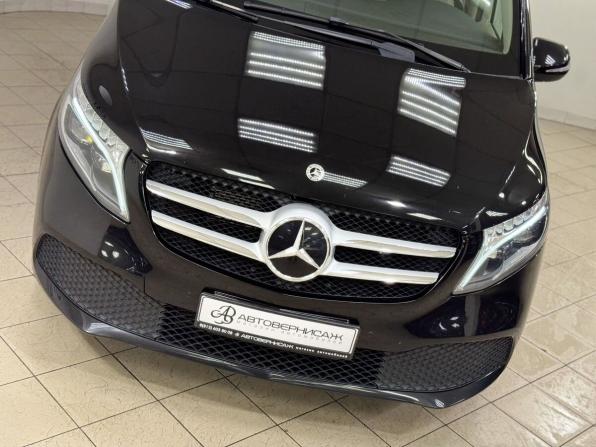 Mercedes-Benz V-Класс III (W447) Рестайлинг с пробегом 2022 года, цена 6 700 000 рублей, 66363 км, минивэн, Автокод Объявления