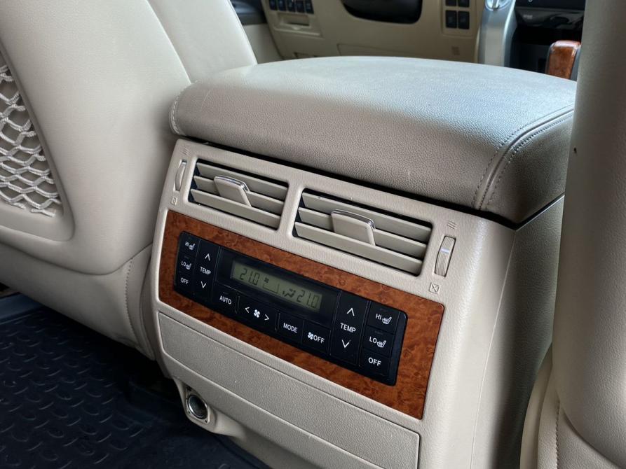 Toyota Land Cruiser 200 Series Рестайлинг 1 Москва  - изображение 29
