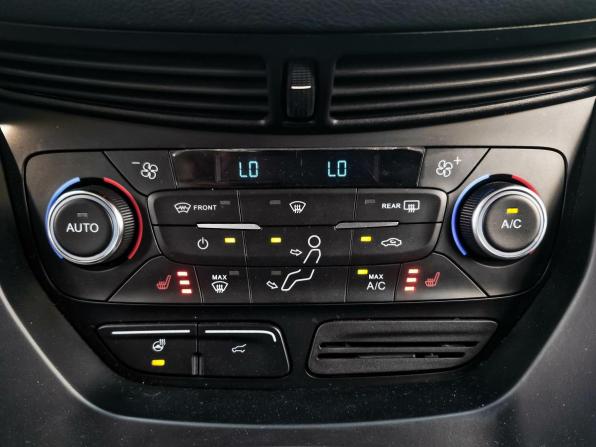 Ford Kuga II Рестайлинг с пробегом 2017 года, цена 1 699 000 рублей, 87551 км, внедорожник, Автокод Объявления