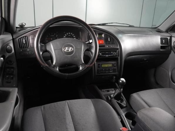 Hyundai Elantra III (XD2) Рестайлинг с пробегом 2005 года, цена 355 000 рублей, 240314 км, седан, Автокод Объявления