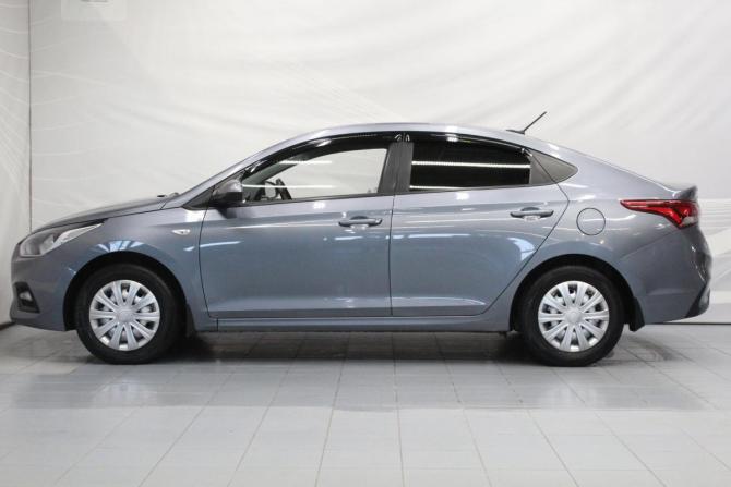 Hyundai Solaris II с пробегом 2018 года, цена 1 249 000 рублей, 122000 км, седан, Автокод Объявления