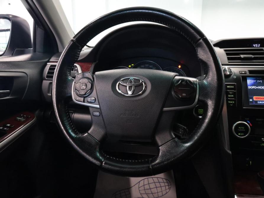 Toyota Camry VII (XV50) Калуга  - изображение 17