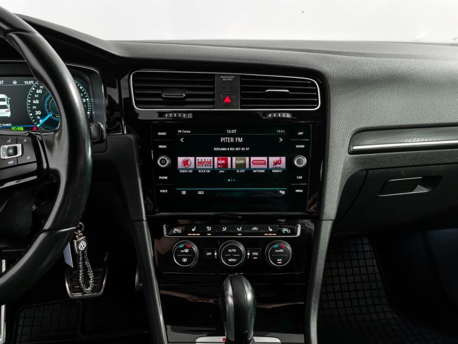 Volkswagen Golf R VII Рестайлинг Санкт-Петербург  - изображение 18