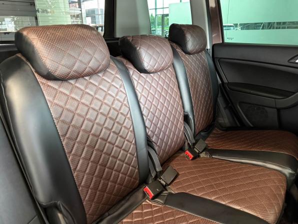 Skoda Yeti I Рестайлинг с пробегом 2014 года, цена 917 000 рублей, 208175 км, внедорожник, Автокод Объявления