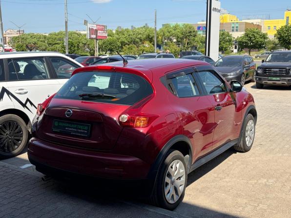 Nissan Juke I с пробегом 2012 года, цена 975 000 рублей, 178356 км, внедорожник, Автокод Объявления