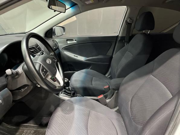 Hyundai Solaris I Рестайлинг с пробегом 2014 года, цена 844 000 рублей, 205977 км, седан, Автокод Объявления