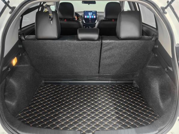 Toyota Yaris XP150 Рестайлинг с пробегом 2022 года, цена 1 700 000 рублей, 22936 км, хэтчбек, Автокод Объявления