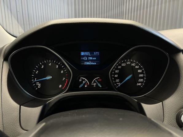 Ford Focus III с пробегом 2013 года, цена 697 000 рублей, 238654 км, хэтчбек, Автокод Объявления
