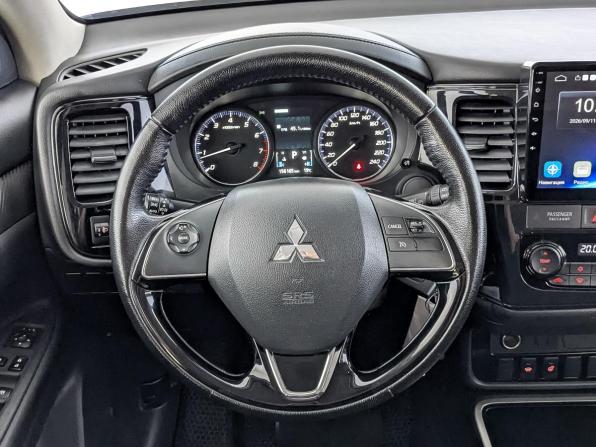 Mitsubishi Outlander III Рестайлинг 2 с пробегом 2018 года, цена 1 800 000 рублей, 156155 км, внедорожник, Автокод Объявления