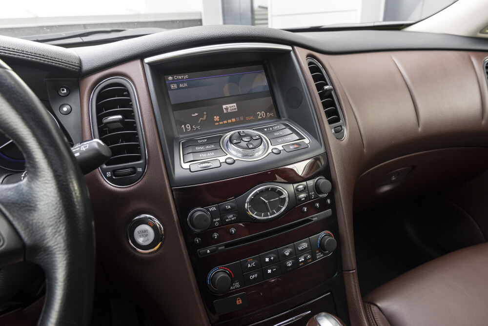 Infiniti QX50 I Казань  - изображение 14