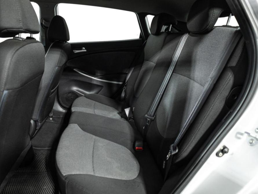 Hyundai Solaris I Санкт-Петербург  - изображение 11