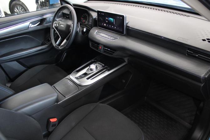 Haval Jolion I с пробегом 2022 года, цена 1 628 000 рублей, 101000 км, внедорожник, Автокод Объявления