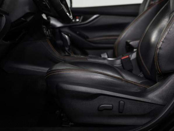 Subaru XV II с пробегом 2018 года, цена 2 199 000 рублей, 192112 км, внедорожник, Автокод Объявления