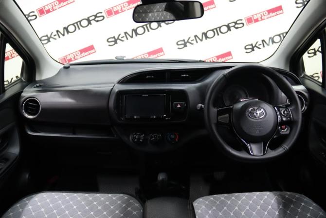 Toyota Vitz III (XP130) Рестайлинг 2 с пробегом 2018 года, цена 1 105 050 рублей, 141993 км, хэтчбек, Автокод Объявления