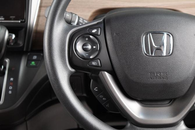 Honda Freed II Рестайлинг с пробегом 2020 года, цена 2 099 000 рублей, 47231 км, компактвэн, Автокод Объявления