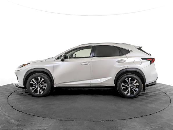 Lexus NX I Рестайлинг с пробегом 2019 года, цена 3 750 000 рублей, 60186 км, внедорожник, Автокод Объявления
