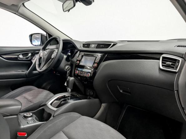 Nissan Qashqai II с пробегом 2018 года, цена 1 825 000 рублей, 132592 км, внедорожник, Автокод Объявления