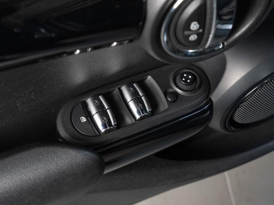 Mini Hatch III (F55/F56) Рестайлинг Тюмень  - изображение 12