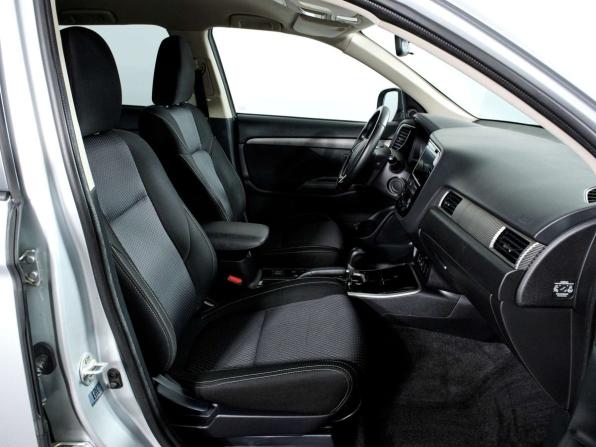 Mitsubishi Outlander III Рестайлинг 2 с пробегом 2018 года, цена 1 749 000 рублей, 84447 км, внедорожник, Автокод Объявления
