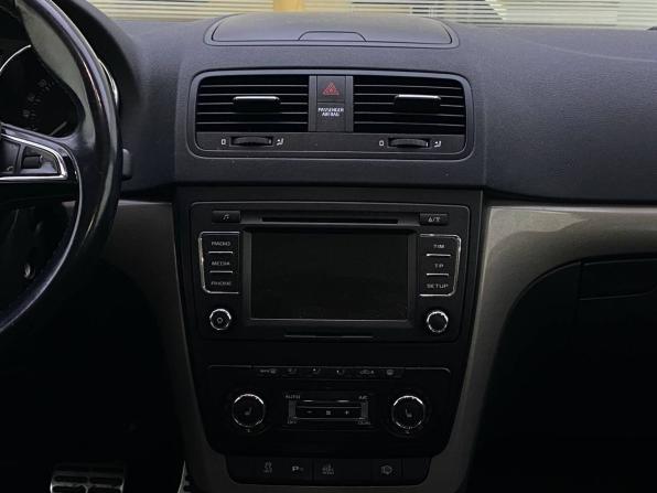Skoda Yeti I Рестайлинг с пробегом 2014 года, цена 1 370 000 рублей, 145304 км, внедорожник, Автокод Объявления