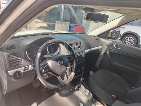 Skoda Yeti I Рестайлинг с пробегом 2014 года, цена 949 000 рублей, 123000 км, внедорожник, Автокод Объявления
