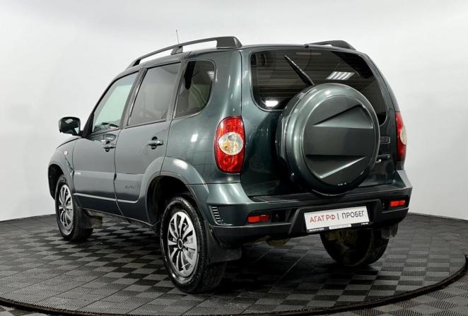 Chevrolet Niva I Рестайлинг с пробегом 2013 года, цена 535 000 рублей, 82434 км, внедорожник, Автокод Объявления