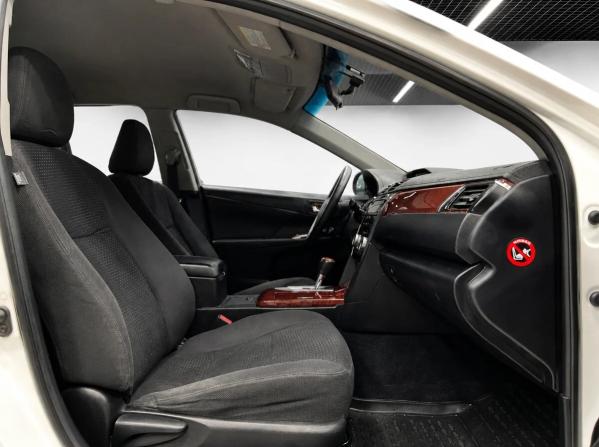 Toyota Camry VII (XV50) с пробегом 2012 года, цена 1 335 000 рублей, 207000 км, седан, Автокод Объявления
